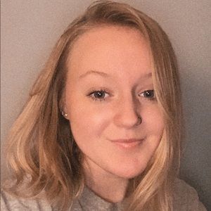 Meet your Posher, Ayla